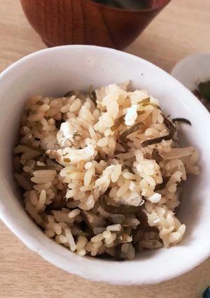 残り物◎お刺身と塩昆布の炊き込みご飯-レシピのメイン写真