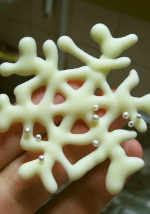 雪の結晶チョコの作り方-レシピのメイン写真