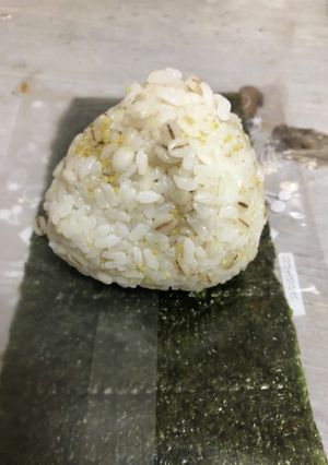 シンプル塩むすび-レシピのメイン写真