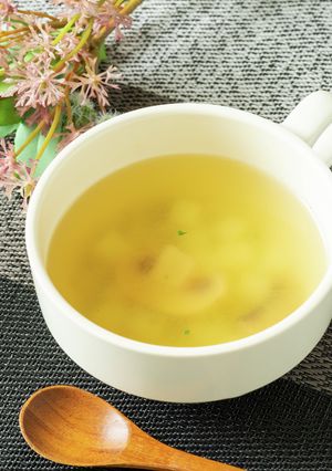 コンソメスープ【入院食⑤昼/温副菜】-レシピのメイン写真