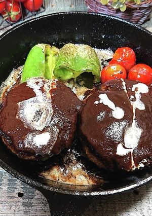 【動画レシピ】スキレットでハンバーグ-レシピのメイン写真