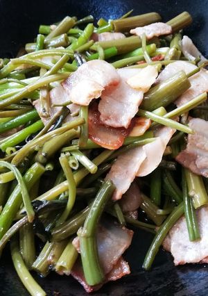 技有！エンサイの豚バラにんにく炒め！！-レシピのメイン写真