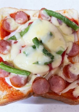 ピザトースト-レシピのメイン写真