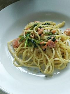 ランチにスモークサーモンのクリームパスタ-レシピのメイン写真