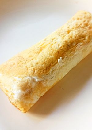 卵白消費レシピ！ふわふわ真っ白な玉子焼き-レシピのメイン写真