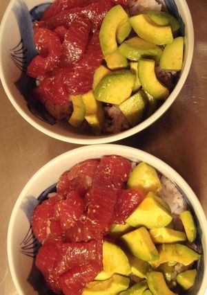 胡麻まぐろと柚子アボカドのポキ丼-レシピのメイン写真