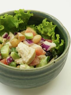 サラダチキンと野菜のカラフルサラダ-レシピのメイン写真