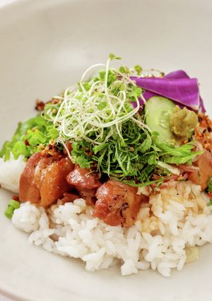 焼き鳥缶詰と薬味のピリ辛混ぜご飯-レシピのメイン写真
