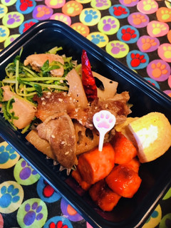 お弁当【赤担当】魚肉ソーセージケチャップ-レシピのメイン写真