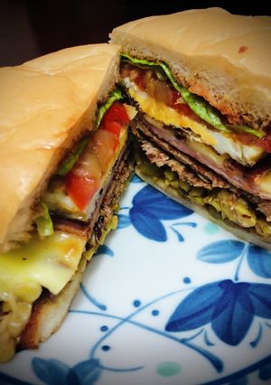 ウルグアイ料理チビートchivito-レシピのメイン写真