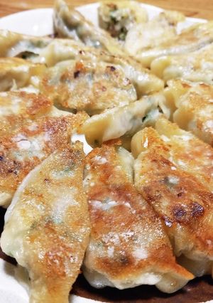 にらキャベツ餃子　黒胡椒が決め手-レシピのメイン写真