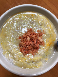 オートミールたまご粥鮭フレークのせ。-レシピのメイン写真