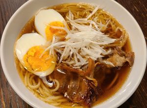 鶏ガラ醤油風こんにゃく麺ラーメン-レシピのメイン写真