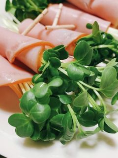 カイワレ大根のハム巻き-レシピのメイン写真