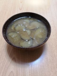 茄子と玉ねぎえのきの旨味噌汁-レシピのメイン写真