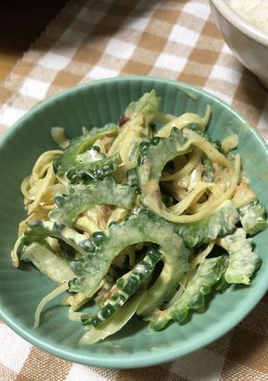 ゴーヤと玉ねぎの鯖味噌あえ-レシピのメイン写真