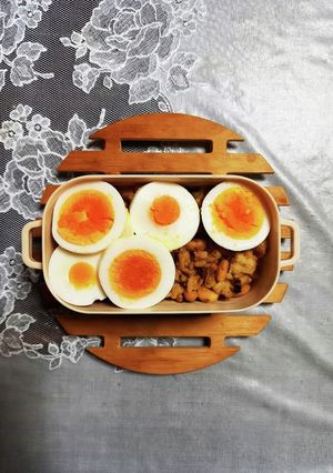 大豆でかさ増し☆ｶﾚｰ炒飯（ゆで卵のせ）-レシピのメイン写真
