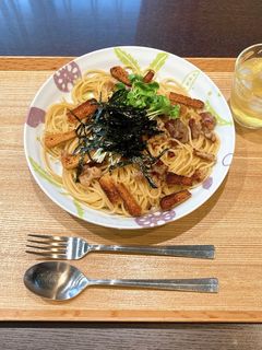 米糀納豆と豚肉と油揚げの和風パスタ-レシピのメイン写真