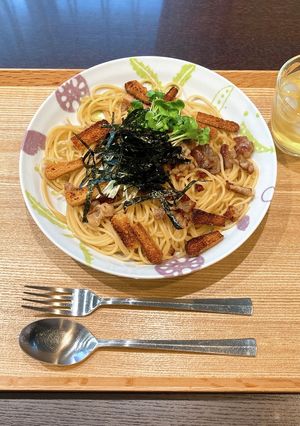 米糀納豆と豚肉と油揚げの和風パスタ-レシピのメイン写真