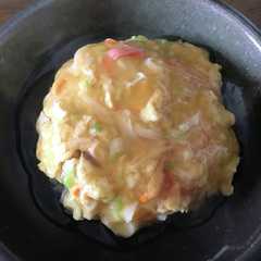 รูปของ しっかりカニ味　カニ缶で美味しい天津飯