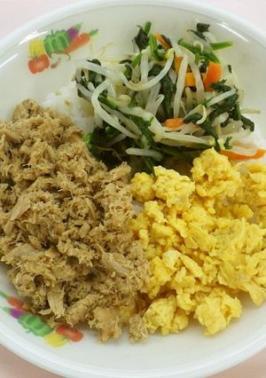 おさかな丼　★宇都宮学校給食-レシピのメイン写真