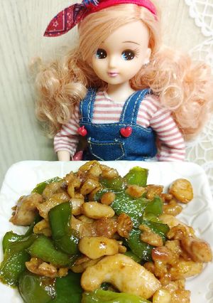 リカちゃん♡鶏肉とちぎりピーマン炒め-レシピのメイン写真