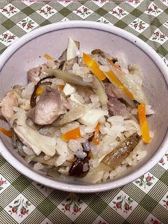 鶏肉とごぼうの炊き込みご飯-レシピのメイン写真
