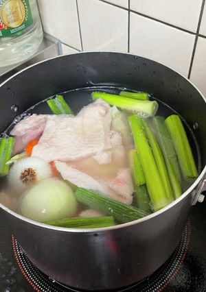 二郎系ラーメンのスープの作り方(非乳化)-レシピのメイン写真