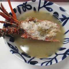 รูปของ 少し高級！伊勢海老のお味噌汁^^ｖ