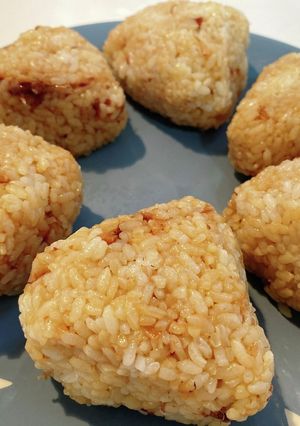 米農家も絶賛！おかか醤油おにぎり-レシピのメイン写真