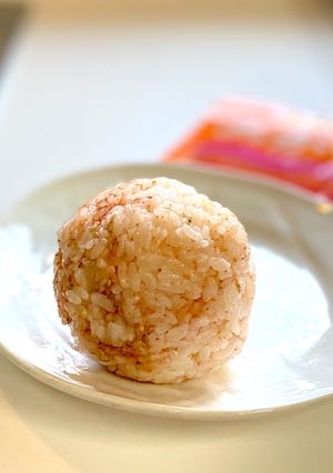 ピリ辛✨あかりのWごま胡麻おにぎり-レシピのメイン写真