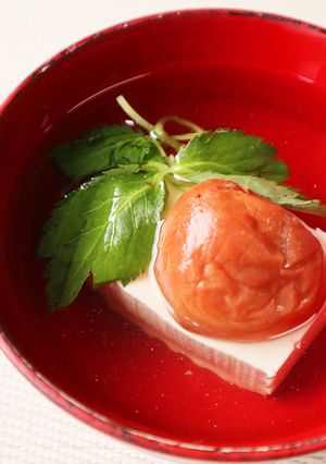 梅と豆腐のおすまし-レシピのメイン写真