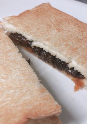 異色！干し柿とチーズのホットサンド-レシピのメイン写真