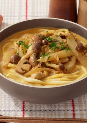 たっぷりきのこのミルクカレーうどん-レシピのメイン写真