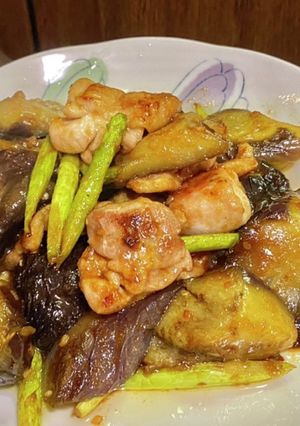 焼肉のタレでレンチン茄子と鶏もも肉炒め-レシピのメイン写真