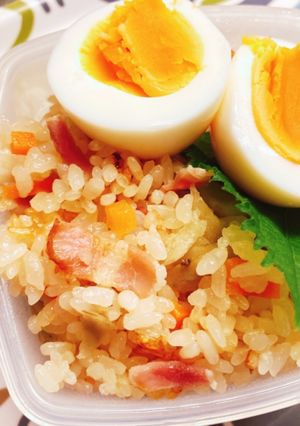 ごぼういっぱいベーコン炊き込みご飯-レシピのメイン写真