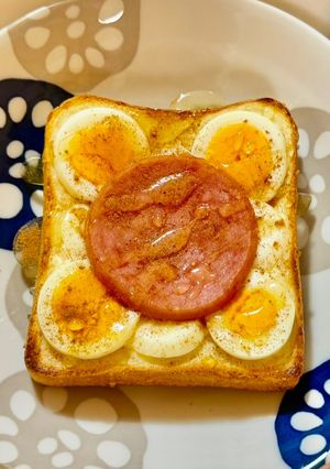 飴パリ!厚切りハムとクリームチーズの琥珀トースト-レシピのメイン写真