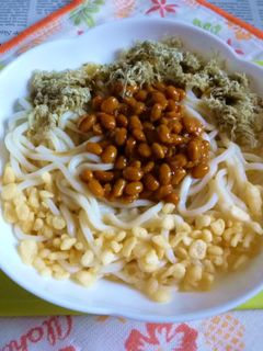 醤油うどん風冷やしうどん49芽かぶとろろ-レシピのメイン写真