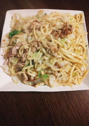 簡単☆キャベツと豚肉の焼きうどん-レシピのメイン写真