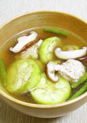 茄子と鶏だんごのすまし汁-レシピのメイン写真