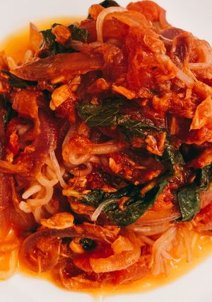 モロヘイヤとツナとトマトのパスタソース-レシピのメイン写真