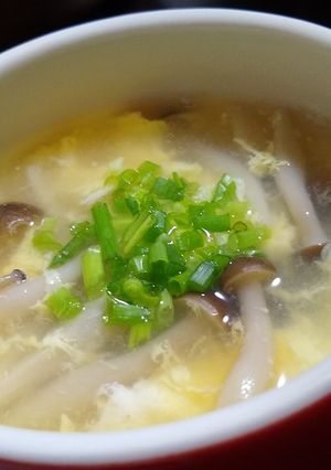 ほっこり温か♪きのこたっぷりとろ玉スープ-レシピのメイン写真