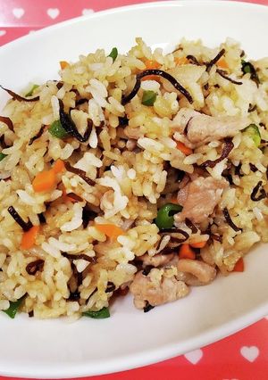 塩昆布で旨みUP♪塩昆布の和風チャーハン-レシピのメイン写真