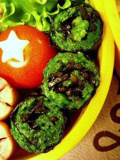 お弁当に♬春菊と塩昆布の海苔巻き-レシピのメイン写真