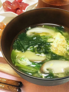 椎茸とほうれん草と卵のお味噌汁-レシピのメイン写真
