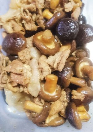 チビ椎茸と豚肉の甘辛煮〜-レシピのメイン写真