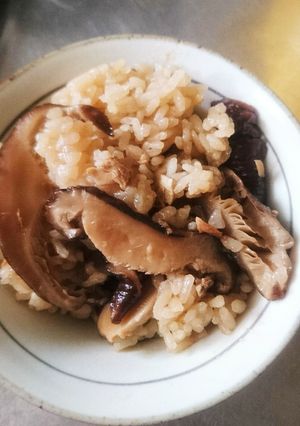 干し椎茸と油揚げとツナの炊き込みご飯♪-レシピのメイン写真