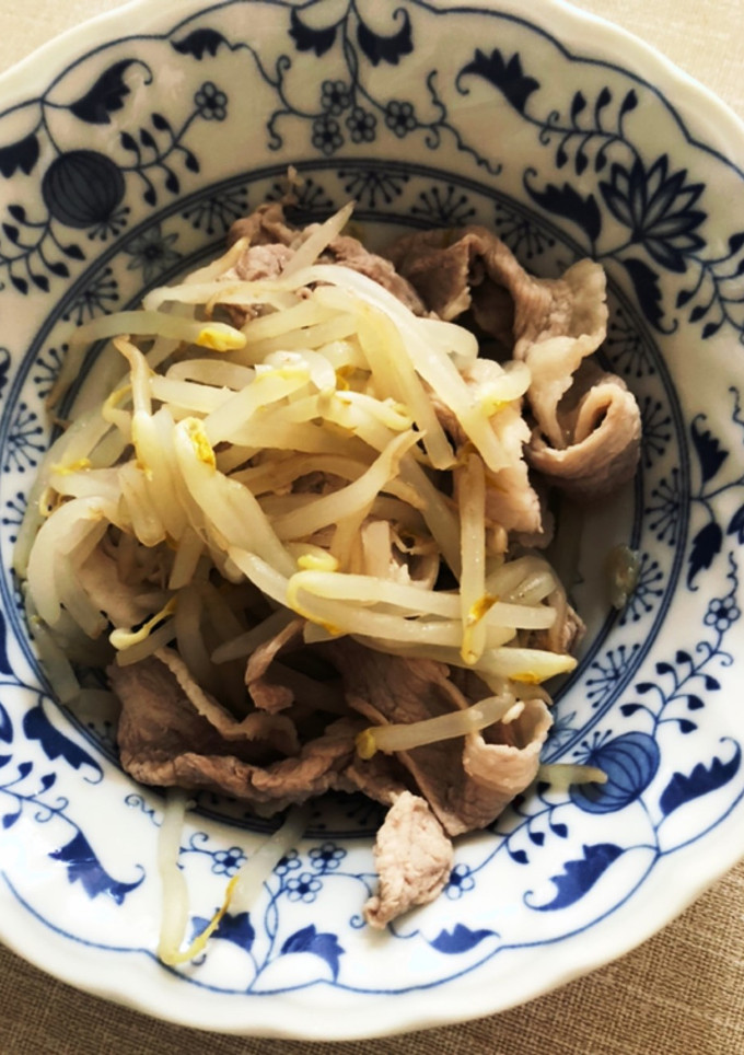 もやしと豚こまの胡麻油和え-レシピのメイン写真