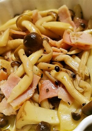 きのことベーコンのオイルマリネ-レシピのメイン写真