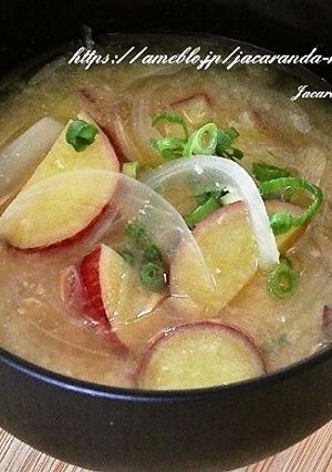 さつま芋と玉ねぎの味噌汁-レシピのメイン写真